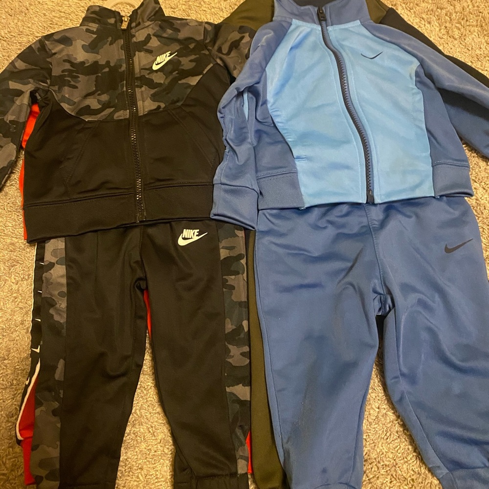 Nike sets